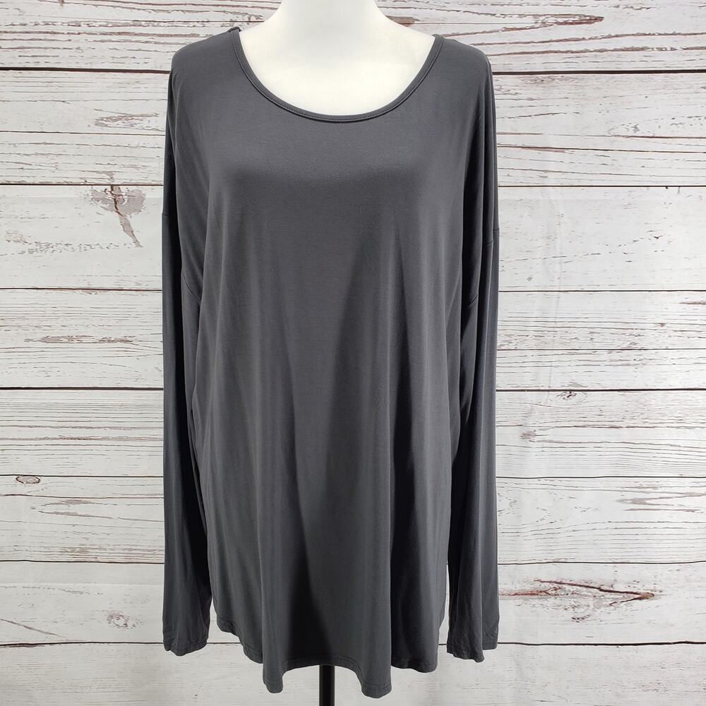 Lisa International Women's Gray Soft Stretch Long Sleeve Top Size 3X
